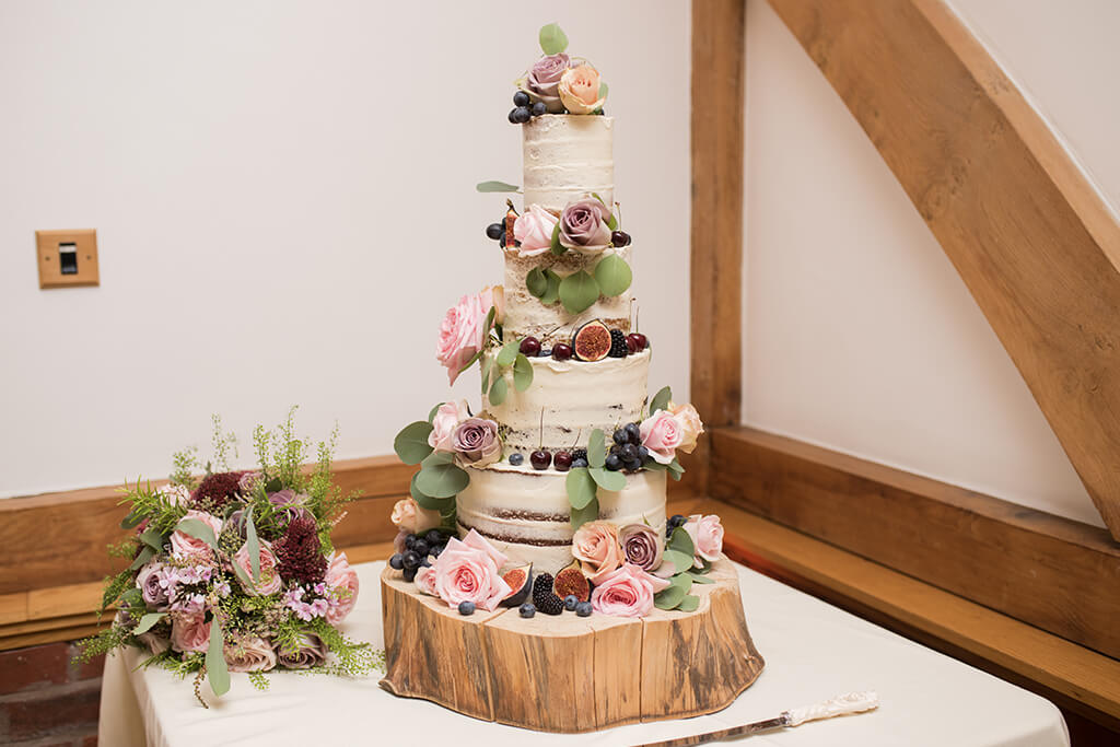 Your Spring Wedding at Sandhole Oak Barn