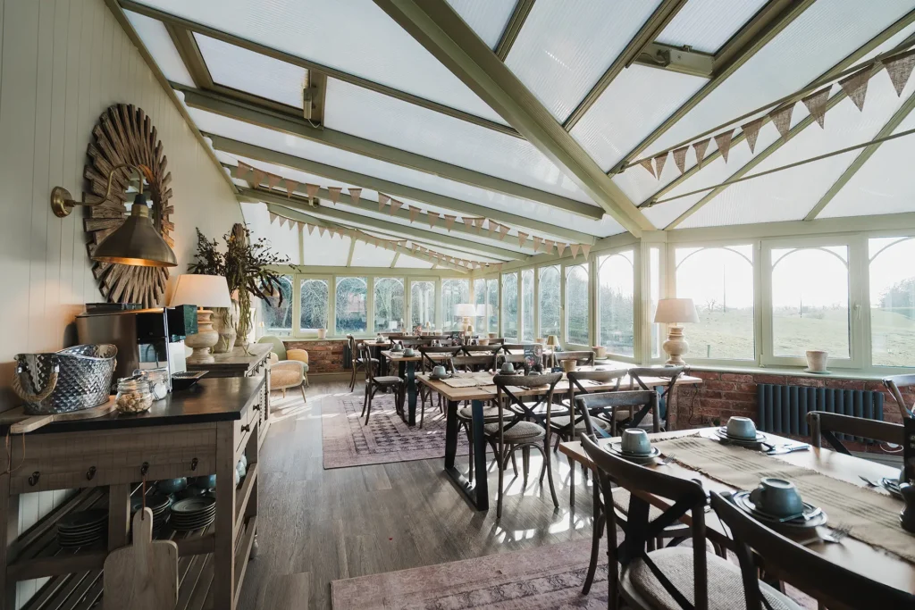 sandhole oak barn breakfast room